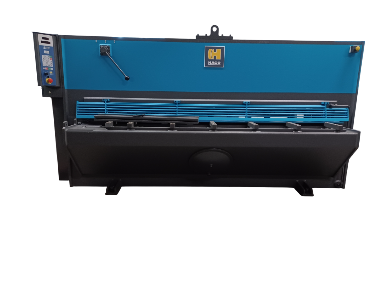 Automatiser une ligne de production avec des machines neuves et d’occasion pour industriel situé à Lyon en Rhône-Alpes 69000