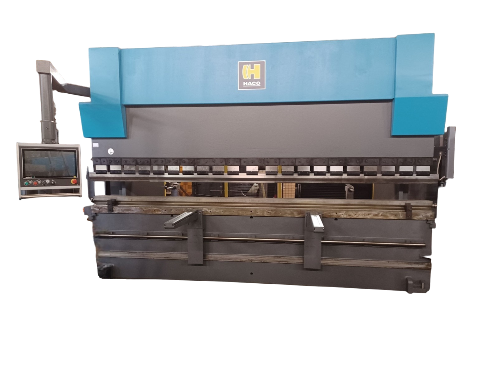 Acheter une machine industrielle performante pour travaux de tôlerie incluant découpe, pliage, et assemblage avec haute précision automatisée à Saint-Étienne dans la Loire
