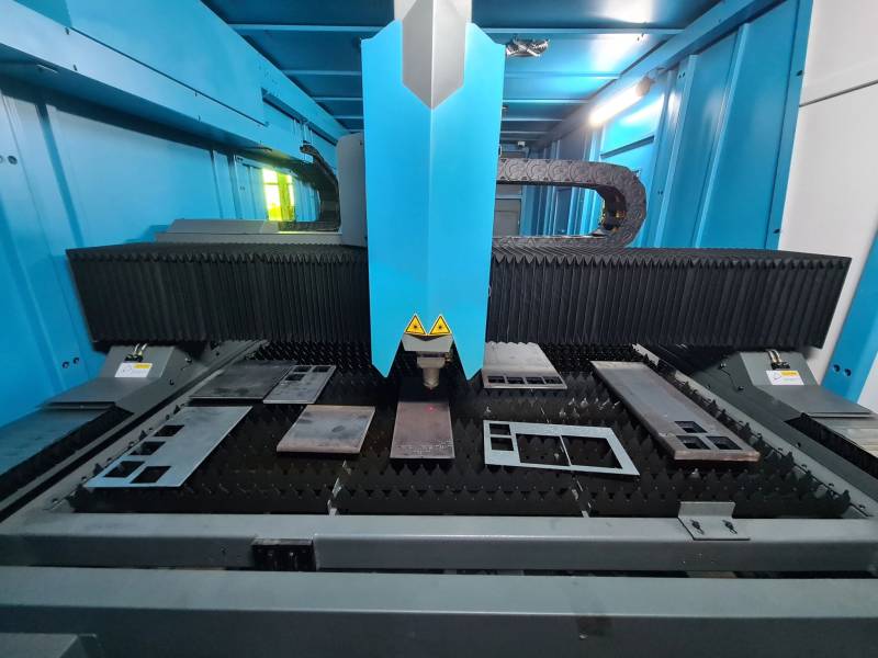 Pourquoi choisir nos machines de découpe laser fibre ?