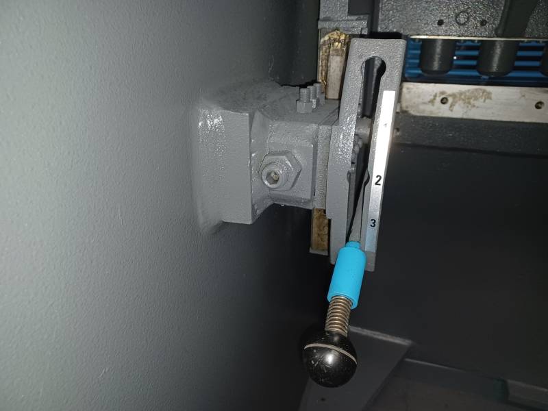 machine outil cisaillage débit couper métal acier inox occasion HACO FHAMO France