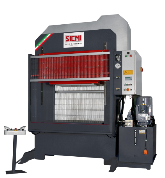 presse électrohydraulique 4 montants déformation matériaux formage SICMI FHAMO France 