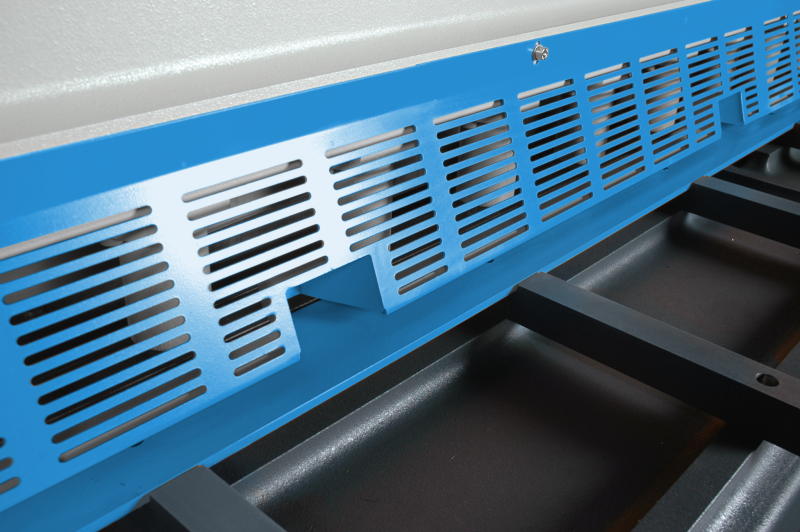 achat cisaille guillotine découpe débit capacité HACO FHAMO France Lyon  