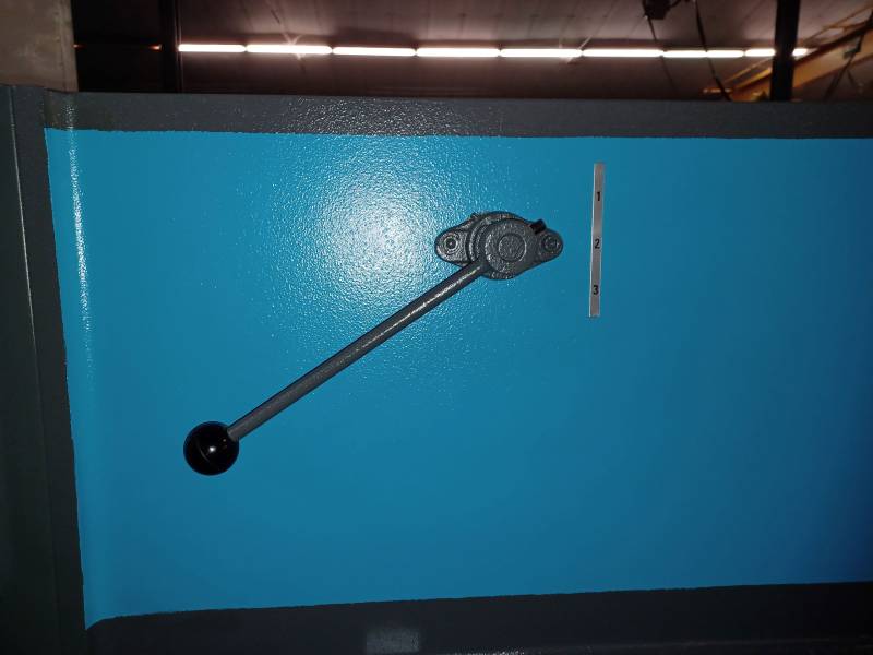 machine outil industrielle cisaillage débit occasion FHAMO HACO France