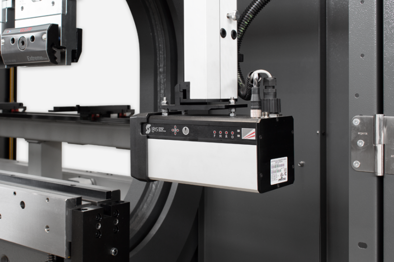 presse plieuse hydraulique pliage précis HACO FHAMO FRANCE Grenoble