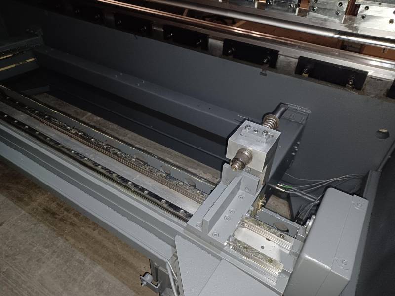 machine outil pliage industrielle occasion HACO FHAMO France 