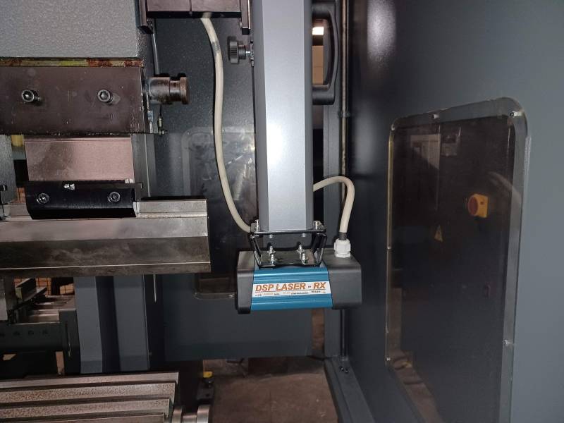 machine outils industrielle pliage tole métal occasion HACO FHAMO France