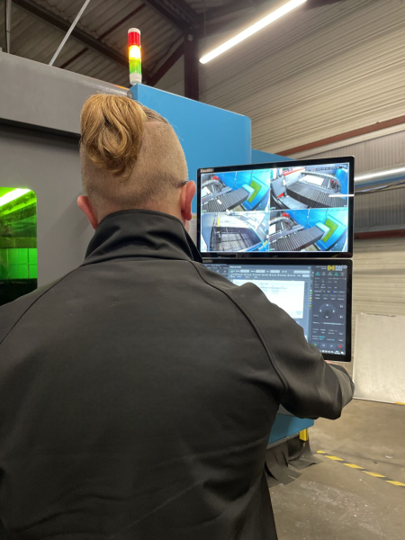 Pourquoi choisir nos machines de découpe laser fibre ?